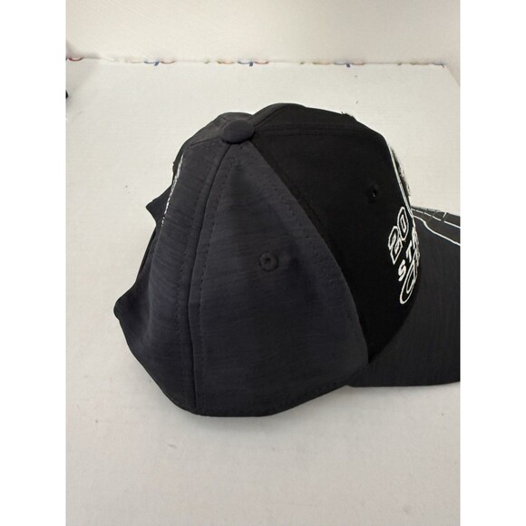 Reebok Pittsburgh Penguins 2017 Stanley Cup Champions Snapback Curved Bill Cap - Picture 5 of 7